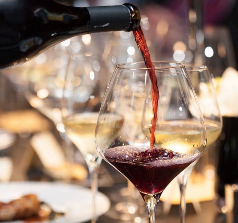 La Cave - L'Auberge du Chasseur - Restaurant Grosrouvre - Restaurant Les Mesnuls